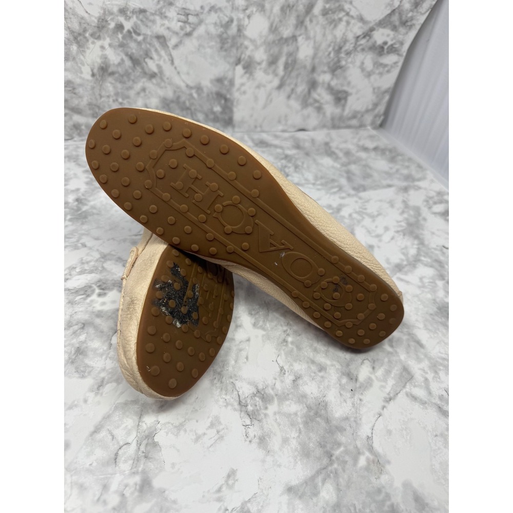 Coach  💛Pebbled Leather Driving Loafers Cream Beige Logo Hardware Flats 11 - Picture 9 of 11